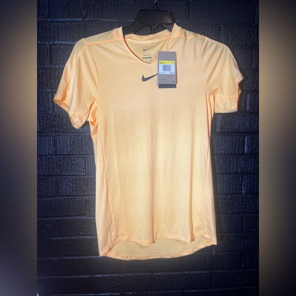 Nike Mens Yellow Short Sleeve Tee